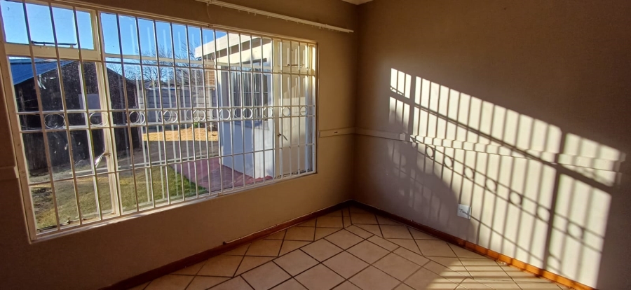 To Let 3 Bedroom Property for Rent in Panorama Free State